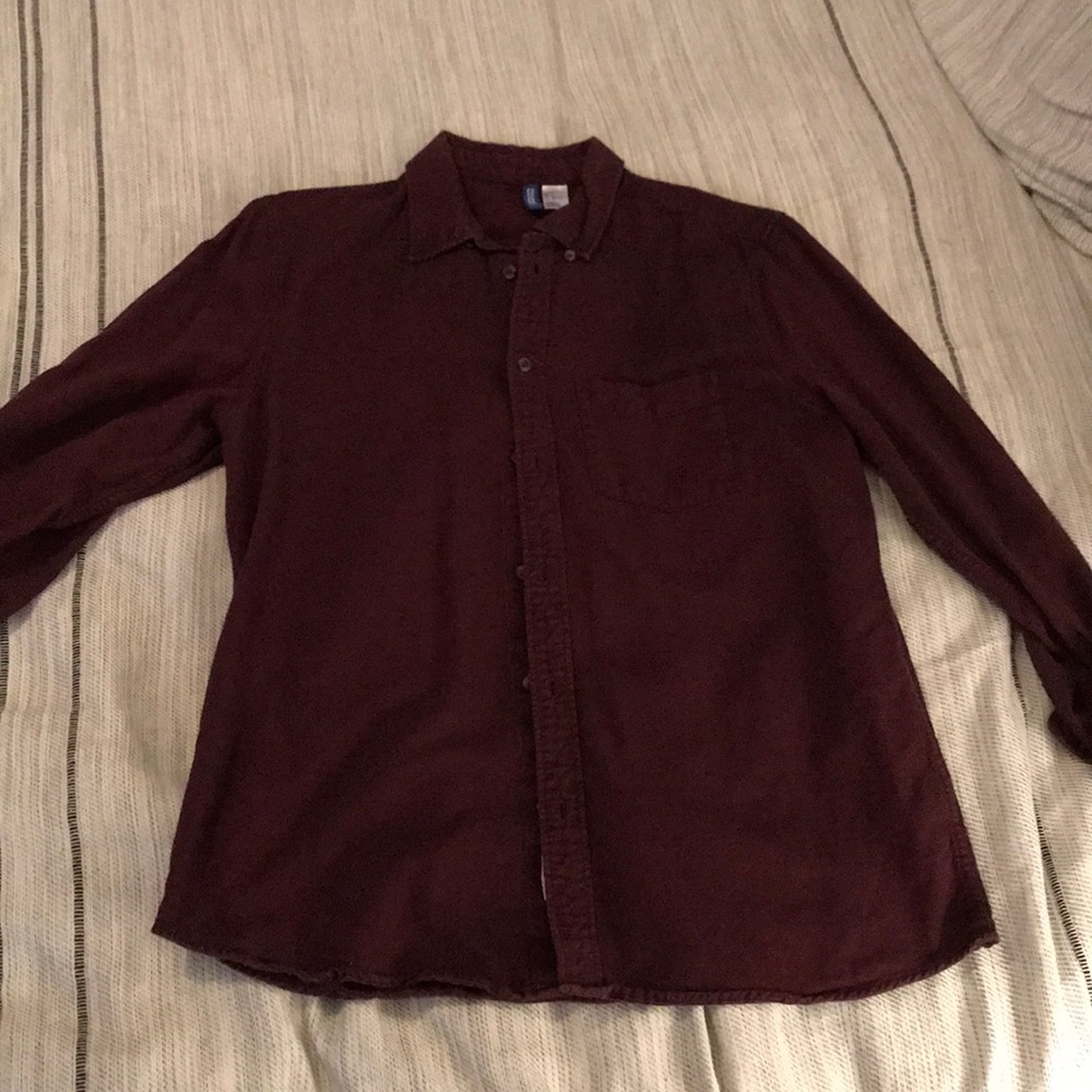 Button down maroon top.